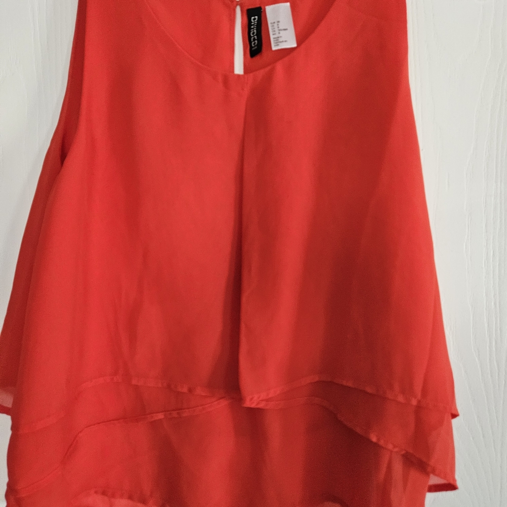 Reddish/ Orange Sleeveless Layered Top
